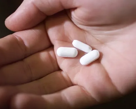 Aspirin Shows Major Benefit in Reducing Bowel Cancer Return, Study Finds
